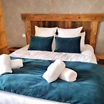 Chalet Terres Neuves, Confort Et Vue Sur Le