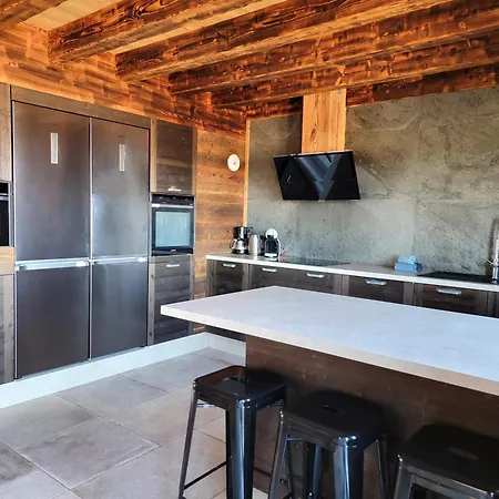 Chalet Terres Neuves, Confort Et Vue Sur Le